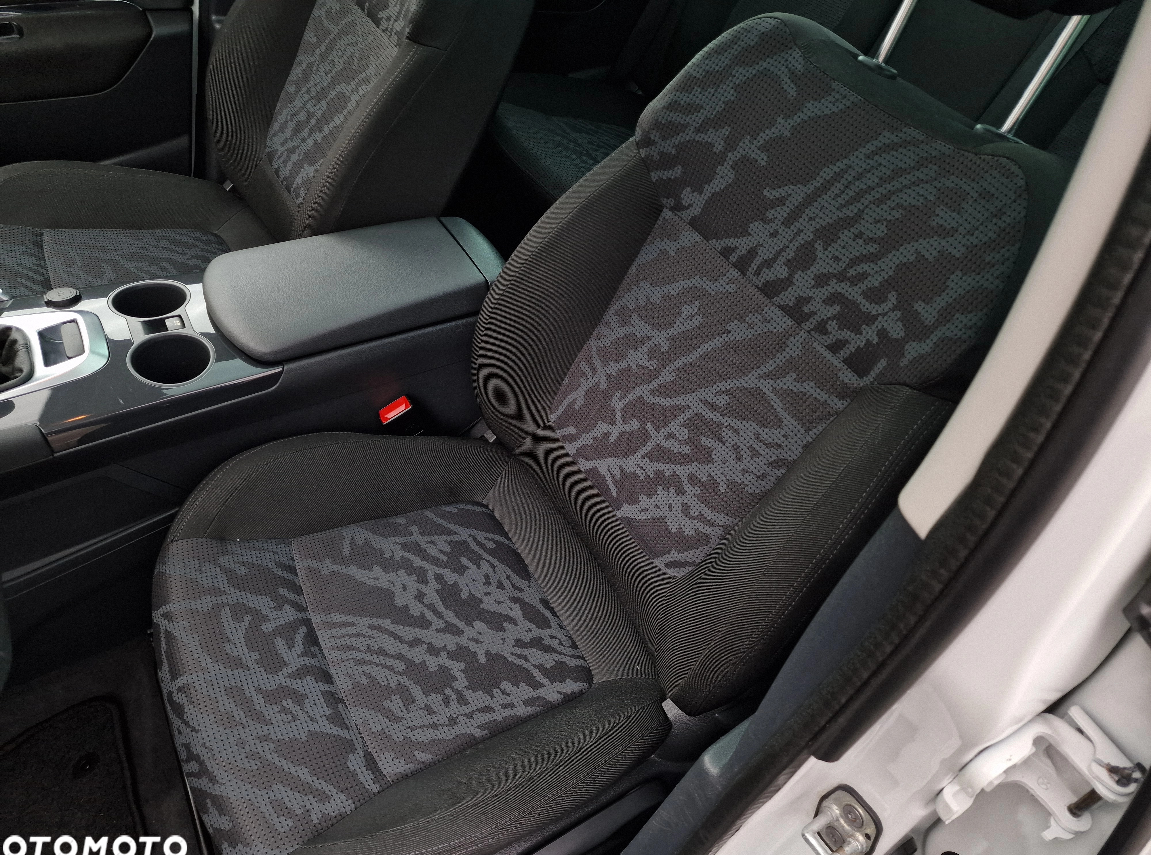 Peugeot 3008 cena 26700 przebieg: 175121, rok produkcji 2010 z Grudziądz małe 407